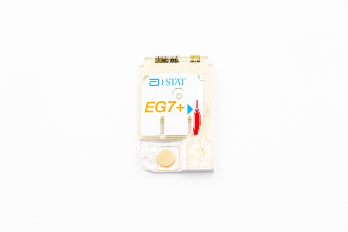 Cartucho i-STAT EG7+ (Hct, Na, K, pH, PCO2, PO2, iCa, sO2, Co2 Total, HCO3, BEª, Hgb)